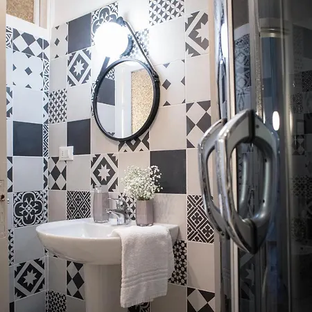 Passetto De Lectis Apartment Ortona