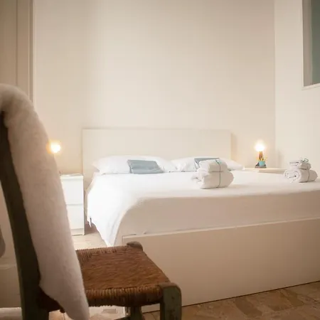 Apartment Passetto De Lectis